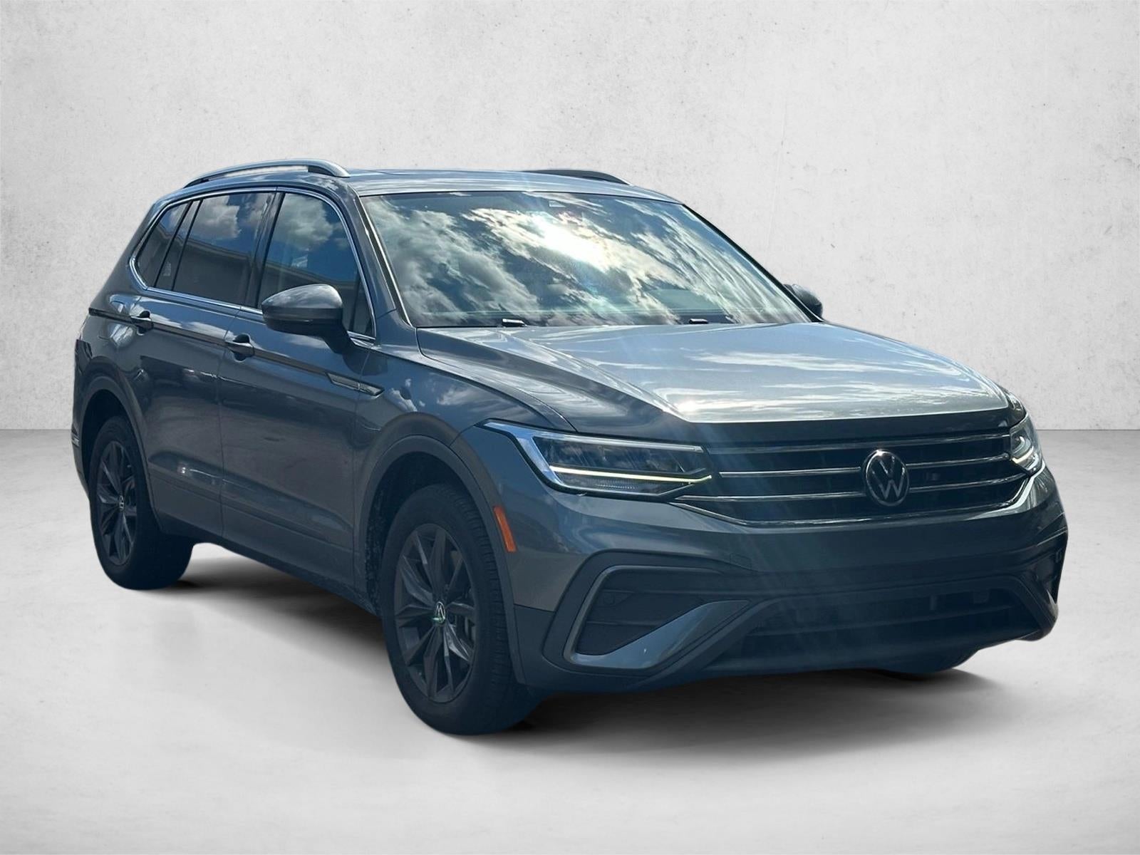 2022 Volkswagen Tiguan 2.0T SE FWD