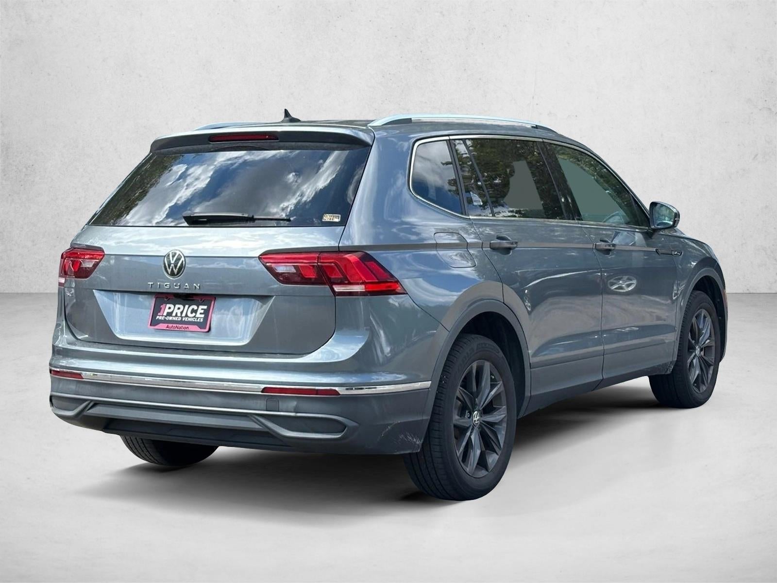 2022 Volkswagen Tiguan 2.0T SE FWD