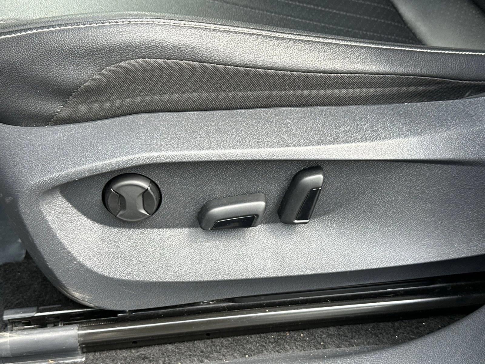 2024 Volkswagen Tiguan 2.0T SE FWD