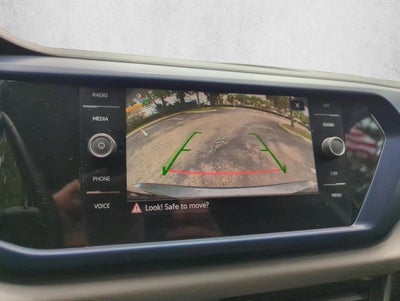 2023 Volkswagen Taos SE FWD