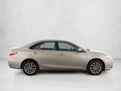 2015 Toyota Camry 4dr Sdn I4 Auto XLE (SE)