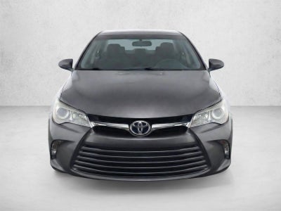 2017 Toyota Camry LE Auto (SE)