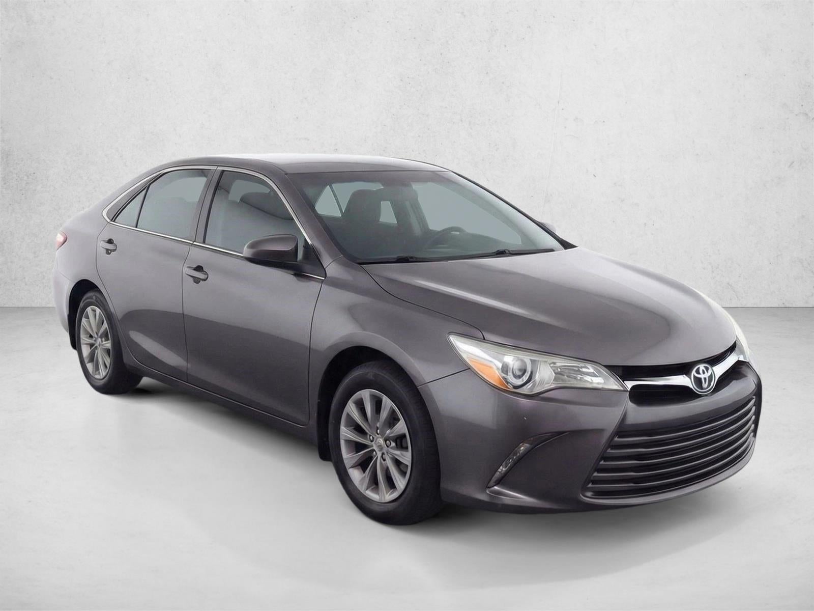 2017 Toyota Camry LE Auto (SE)