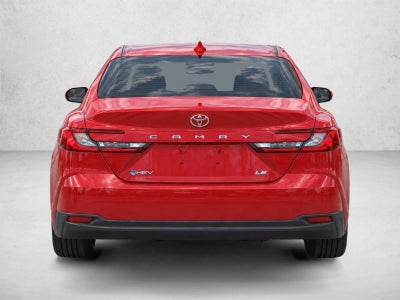 2025 Toyota Camry LE (Natl)