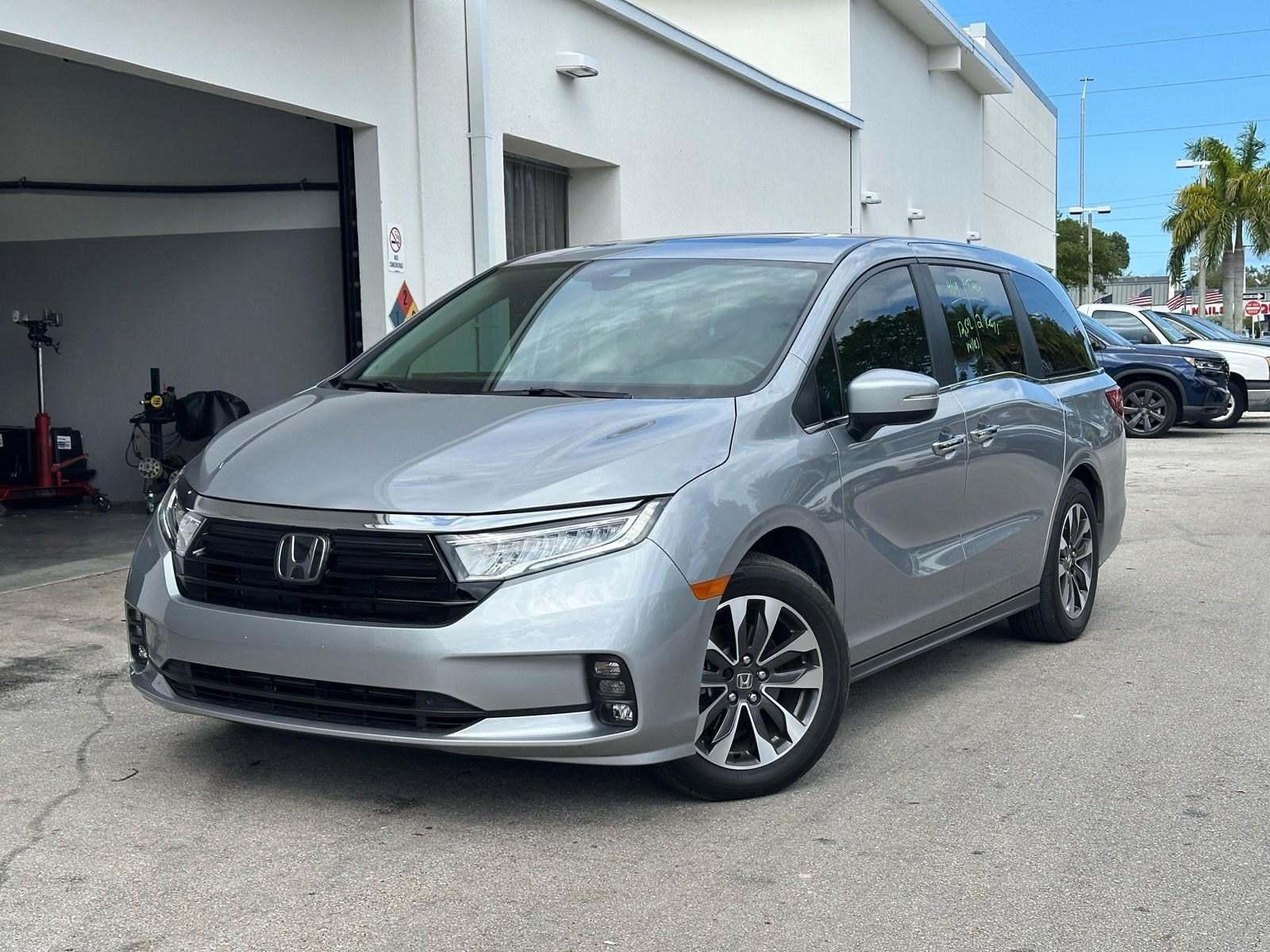 2024 Honda Odyssey EX-L Auto