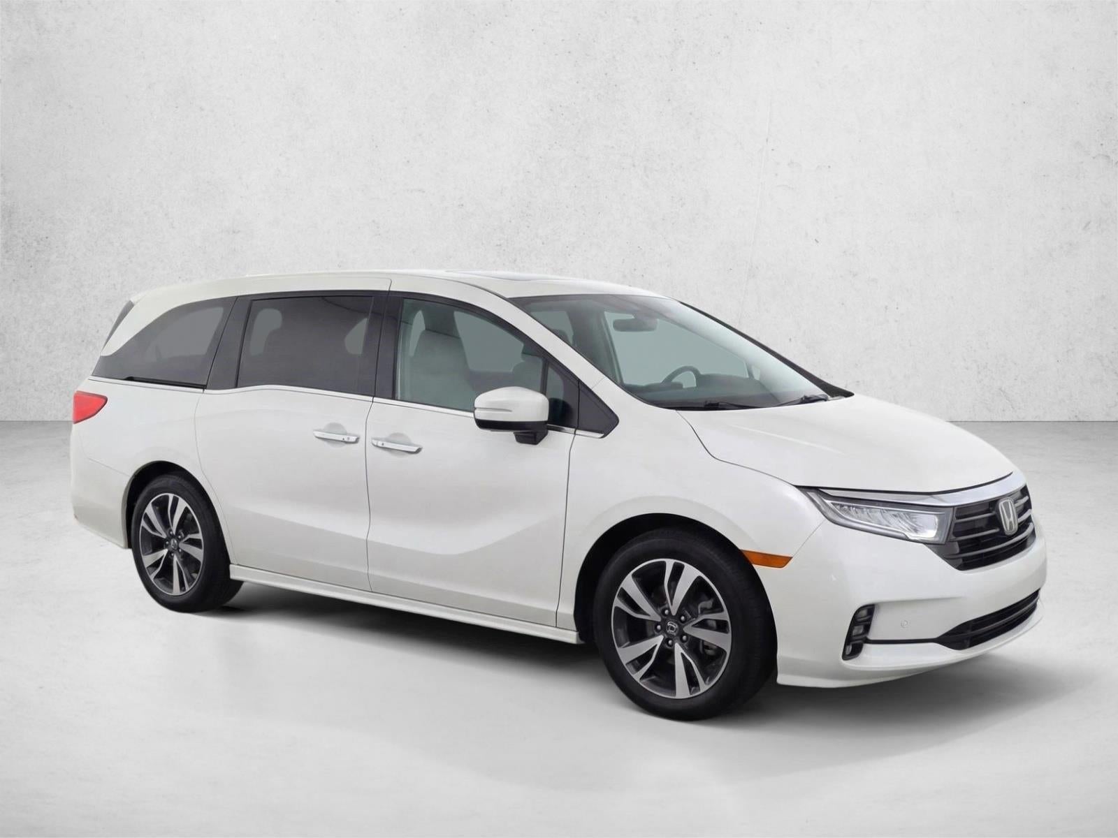 2022 Honda Odyssey Touring Auto