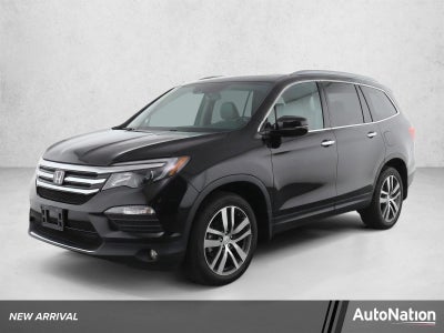 2016 Honda Pilot AWD Touring with DVD Rear Entertainment System and Navigation