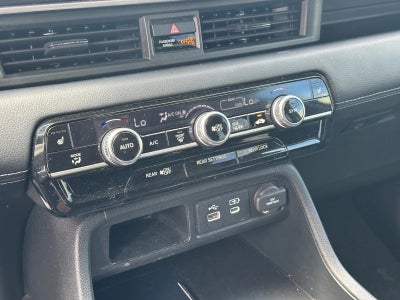 2023 Honda Pilot Touring 2WD