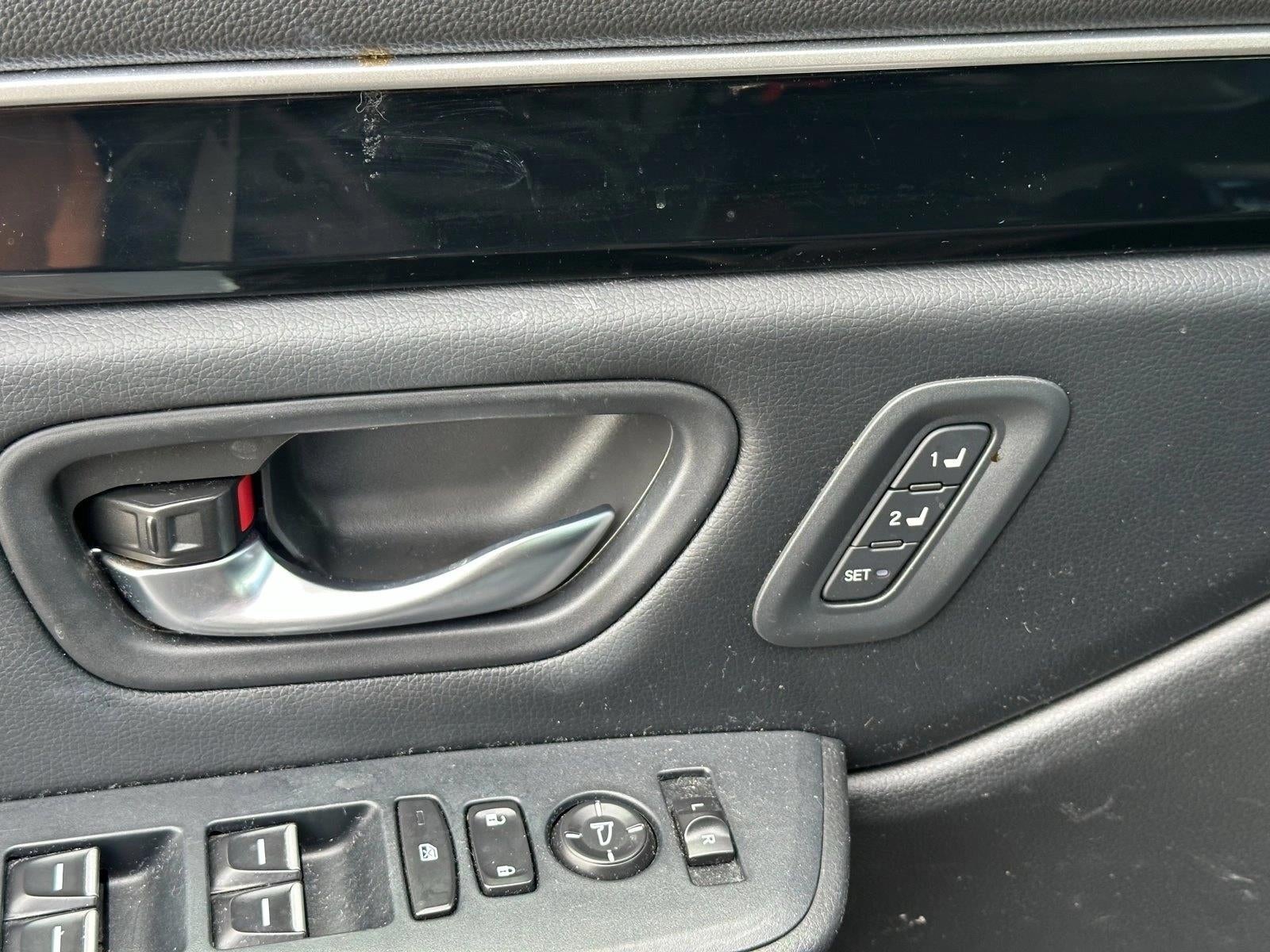 2023 Honda Pilot Touring 2WD