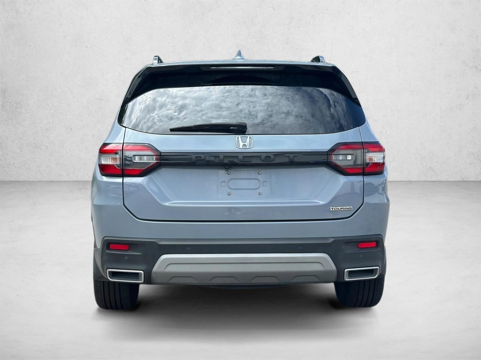 2023 Honda Pilot Touring 2WD