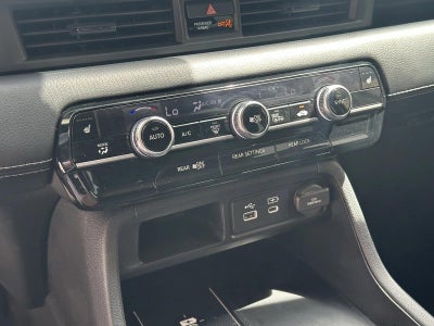 2023 Honda Pilot Touring 2WD