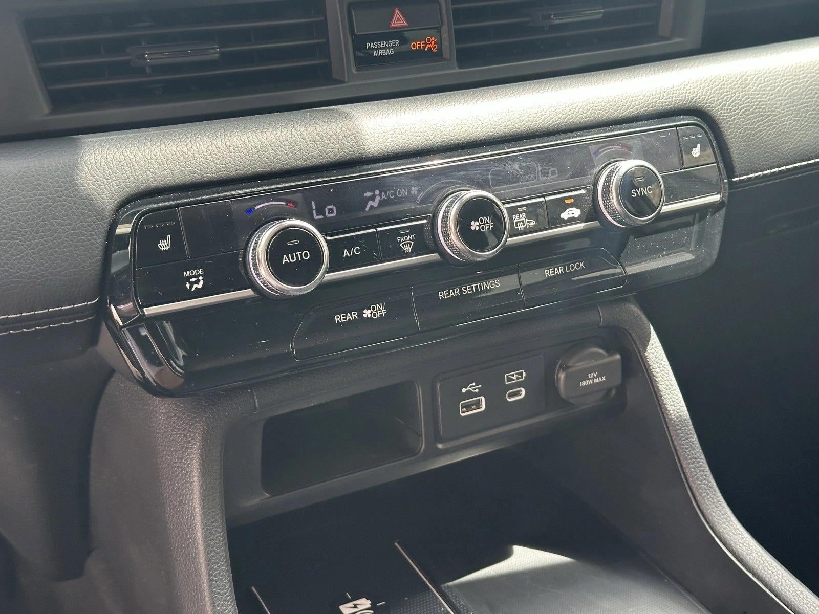 2023 Honda Pilot Touring 2WD