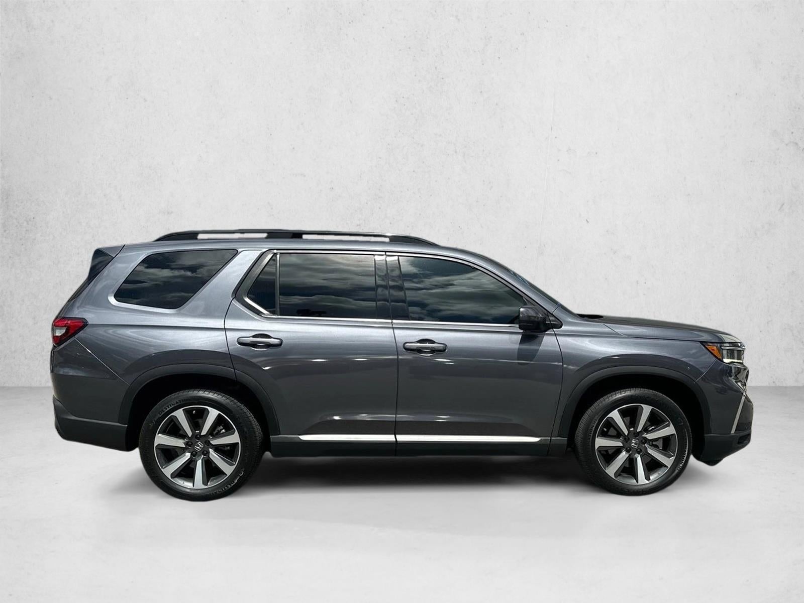 2023 Honda Pilot Touring 2WD