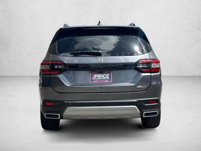 2023 Honda Pilot Touring 2WD