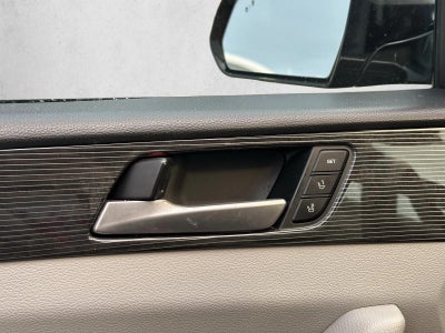 2019 Hyundai SONATA Limited 2.4L