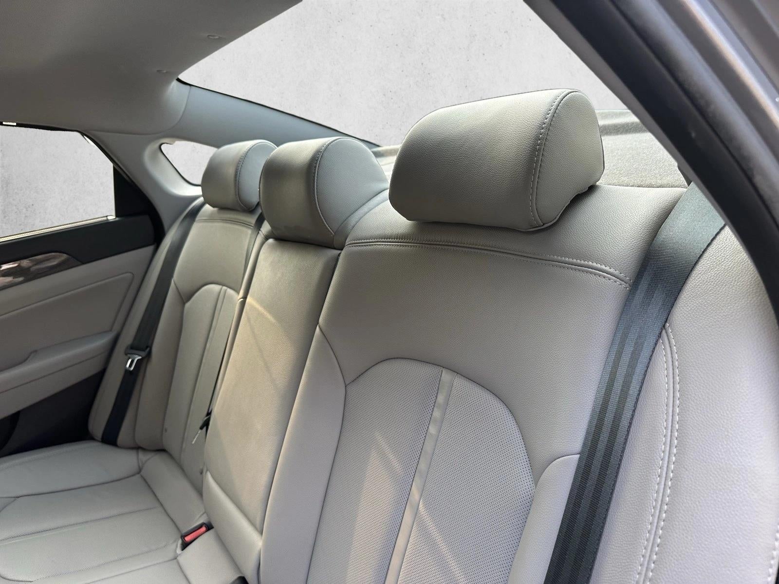 2019 Hyundai SONATA Limited 2.4L