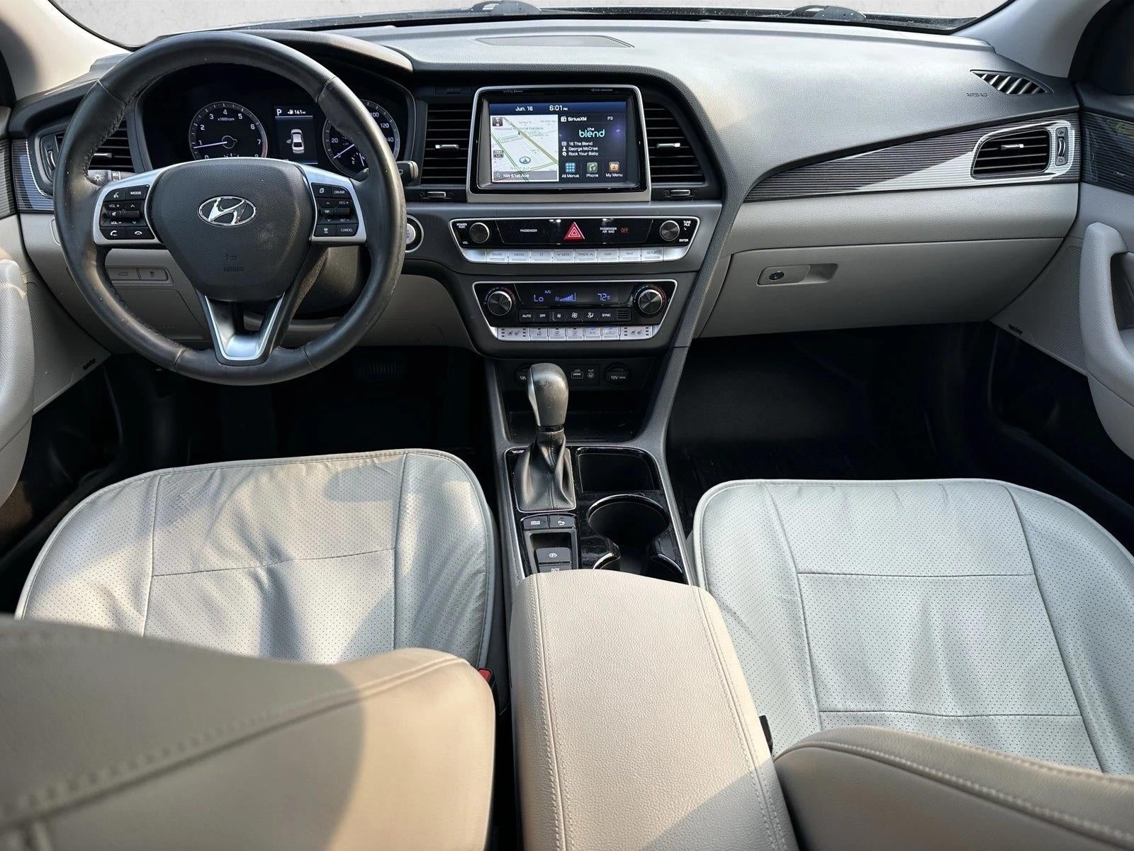 2019 Hyundai SONATA Limited 2.4L