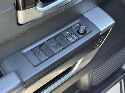 2024 Toyota Tundra 4WD 4WD Platinum CrewMax 5.5' Bed (Natl)