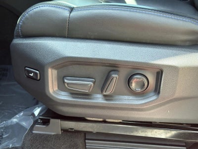 2024 Toyota Tundra 4WD 4WD Platinum Hybrid CrewMax 5.5' Bed (Natl)
