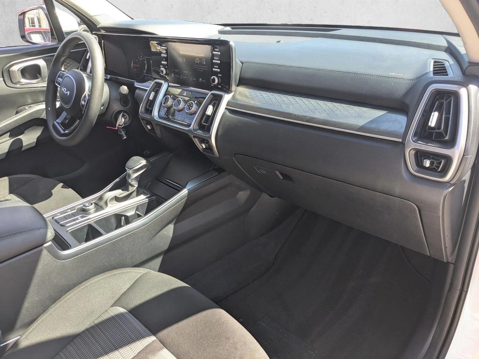 2023 Kia Sorento LX FWD