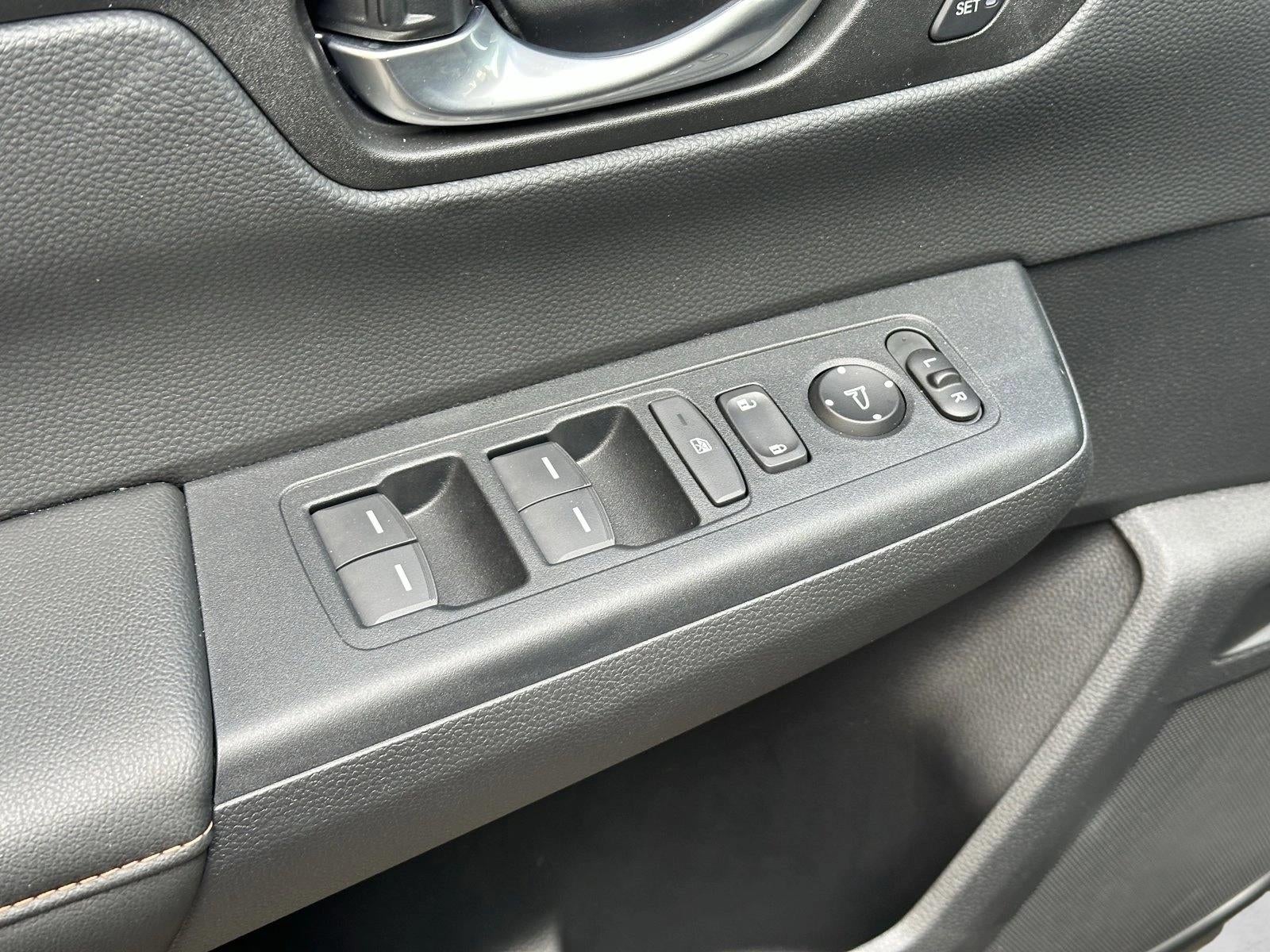 2025 Honda CR-V Hybrid Sport-L FWD