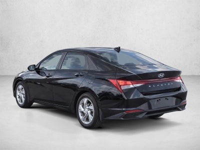 2023 Hyundai ELANTRA SE IVT