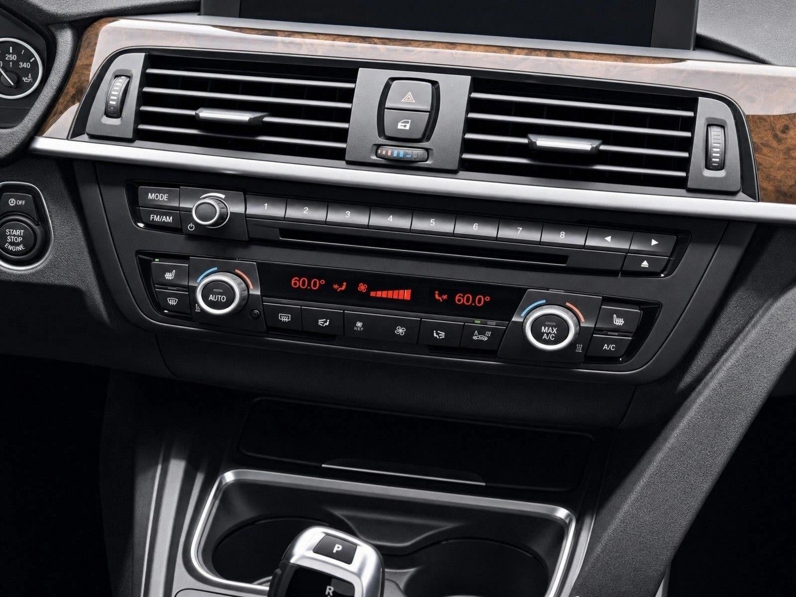 2015 BMW 320i xDrive Sedan