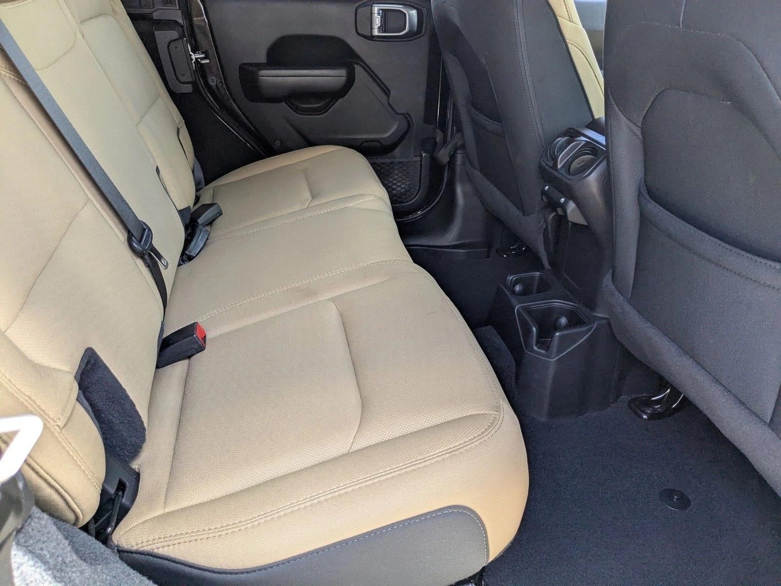 2020 Jeep Wrangler Unlimited Black and Tan 4x4 *Ltd Avail*