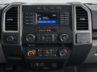 2015 Ford F-150 2WD SuperCrew 5-1/2 Ft Box XLT