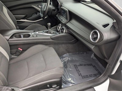 2017 Chevrolet Camaro 2dr Coupe 1LS