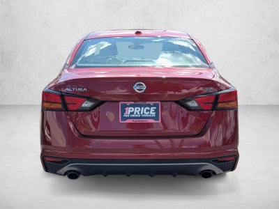 2020 Nissan Altima 2.5 SR Sedan