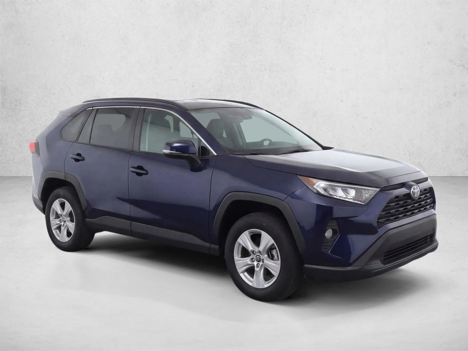 2020 Toyota RAV4 XLE FWD (GS)