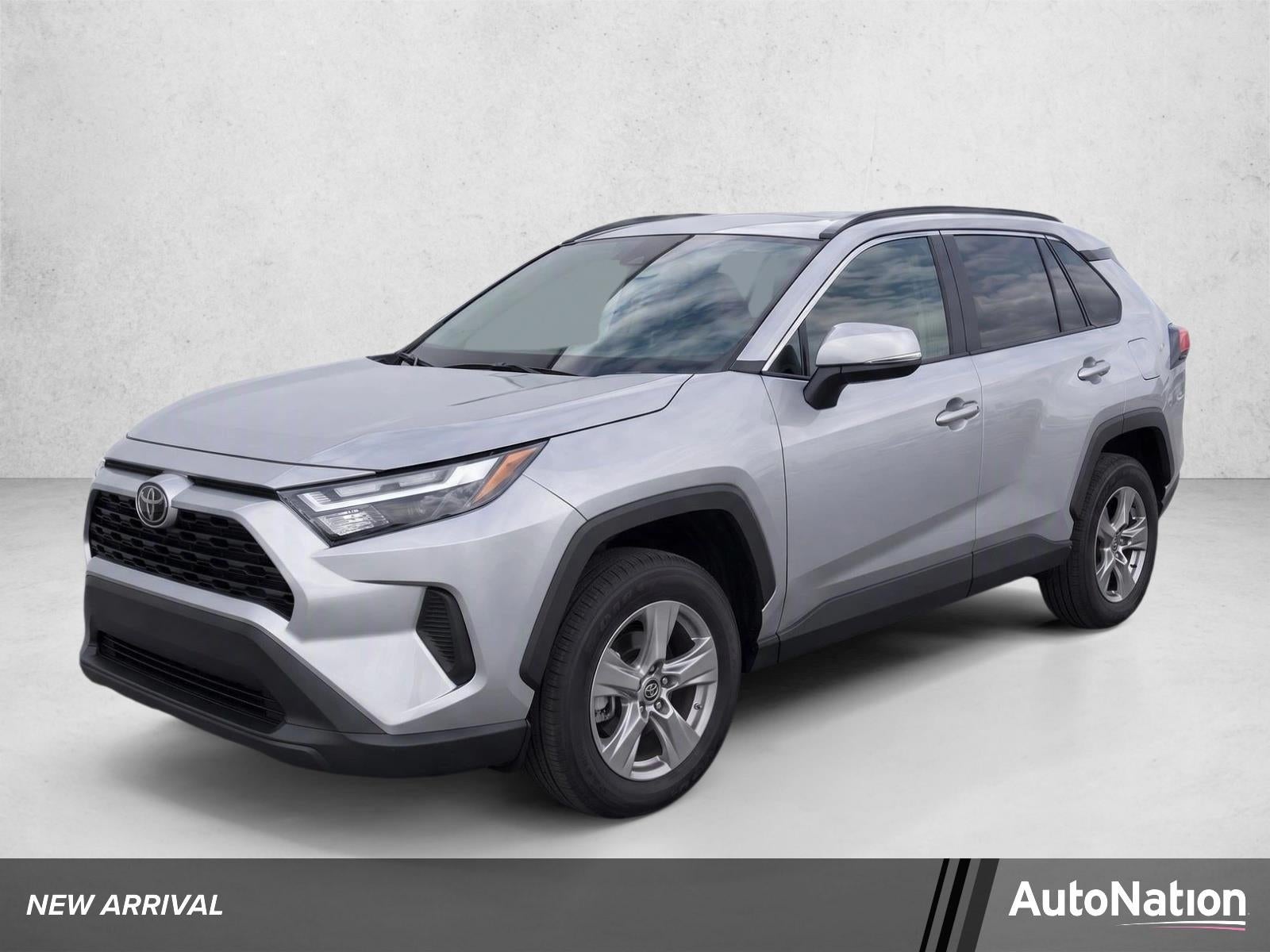 2023 Toyota RAV4 XLE FWD (GS)