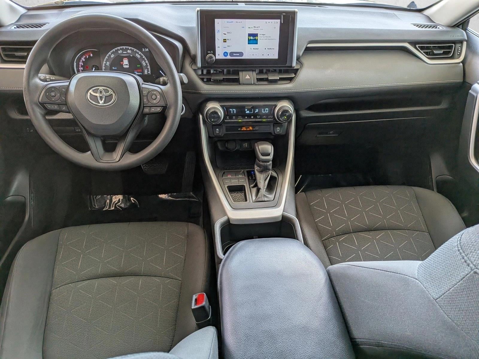 2023 Toyota RAV4 XLE FWD (GS)