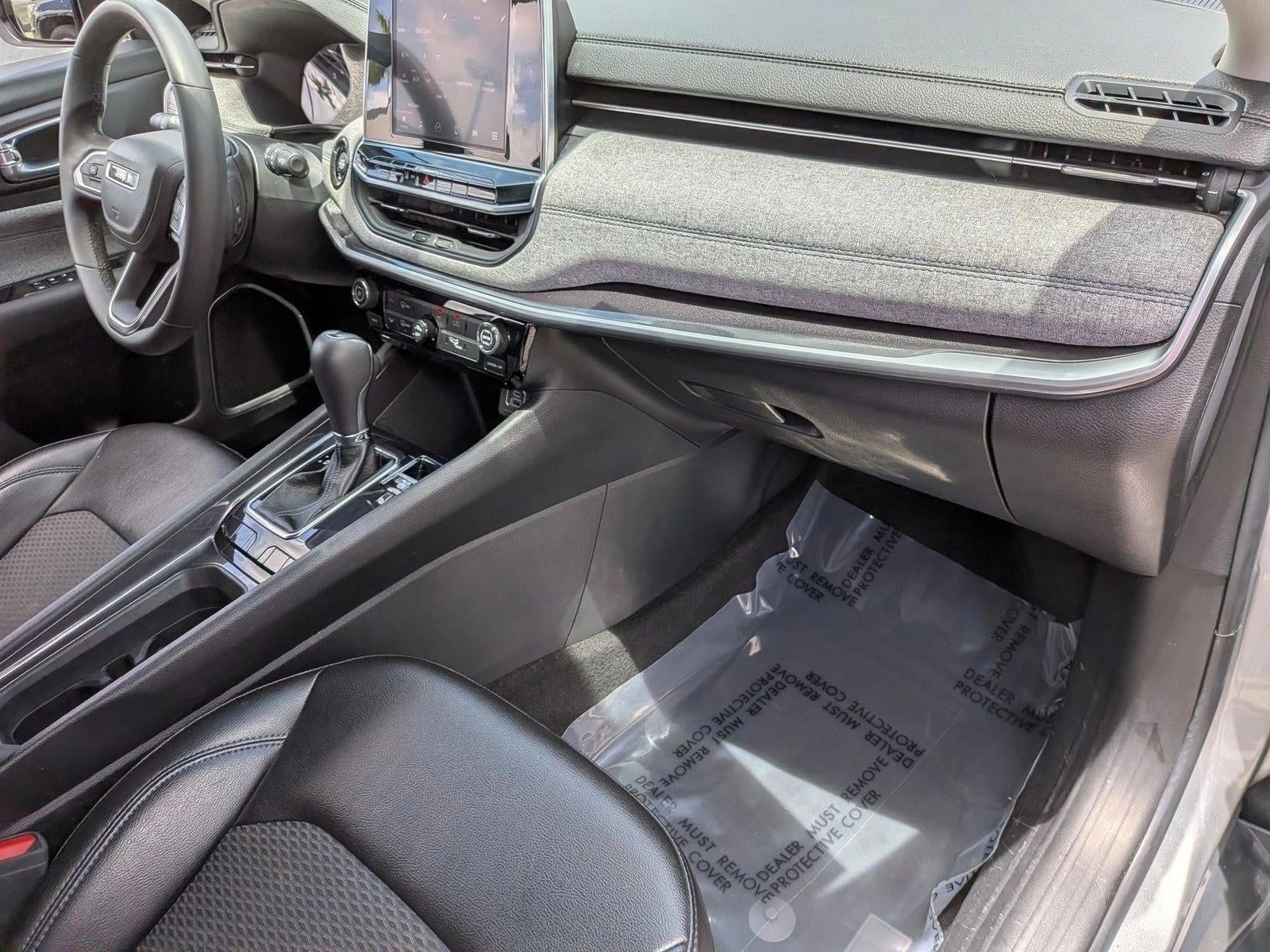 2022 Jeep Compass Latitude FWD
