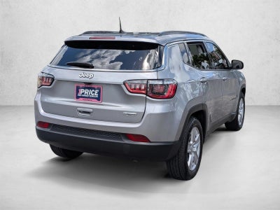 2022 Jeep Compass Latitude FWD