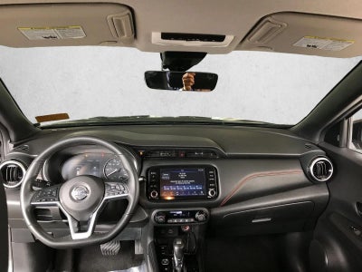 2021 Nissan Kicks SR FWD