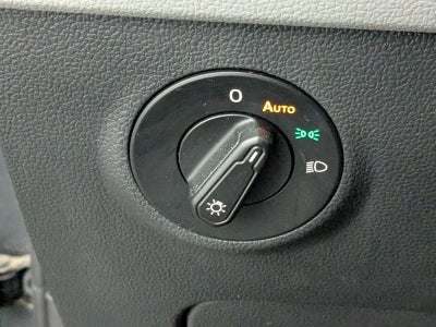 2023 Volkswagen Taos S 4MOTION *Ltd Avail*