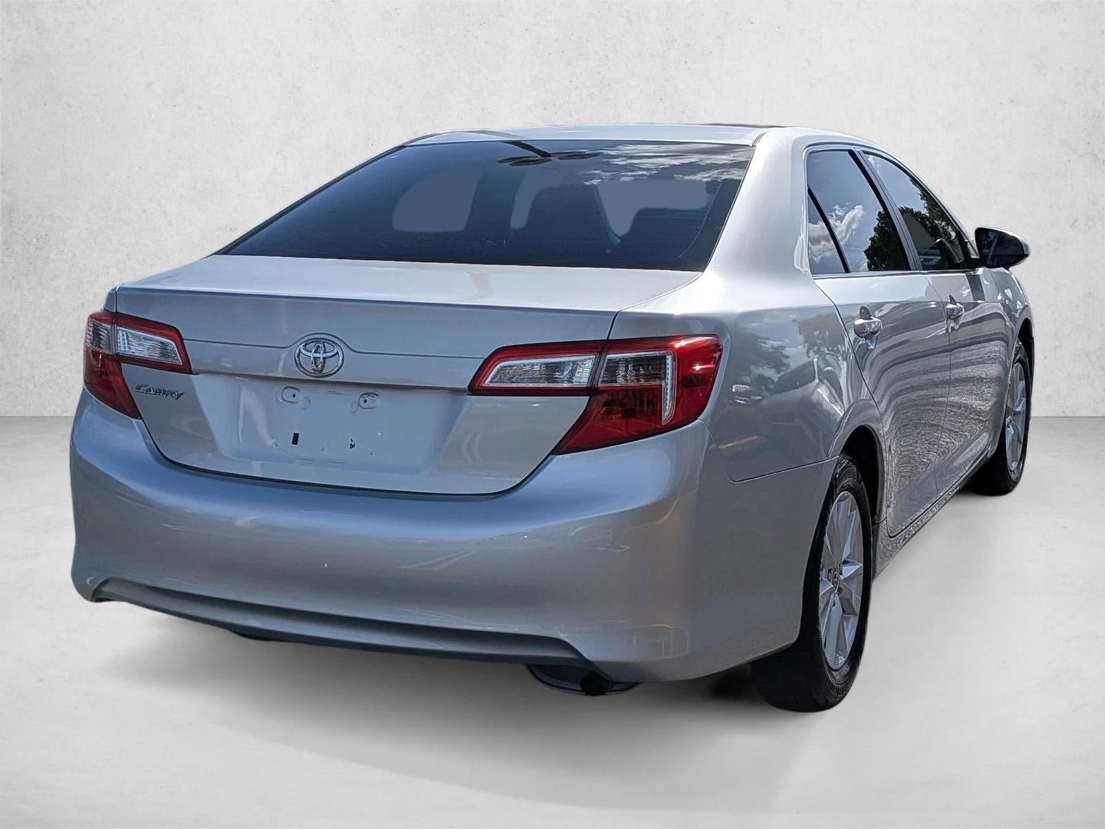 2012 Toyota Camry 4dr Sdn I4 Auto L (Natl)