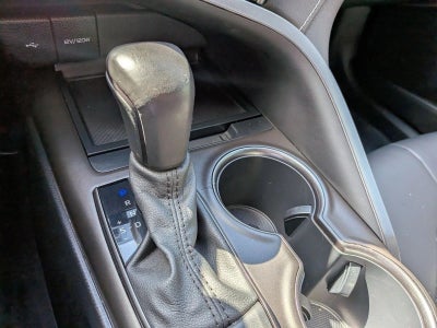 2021 Toyota Camry SE Auto (SE)