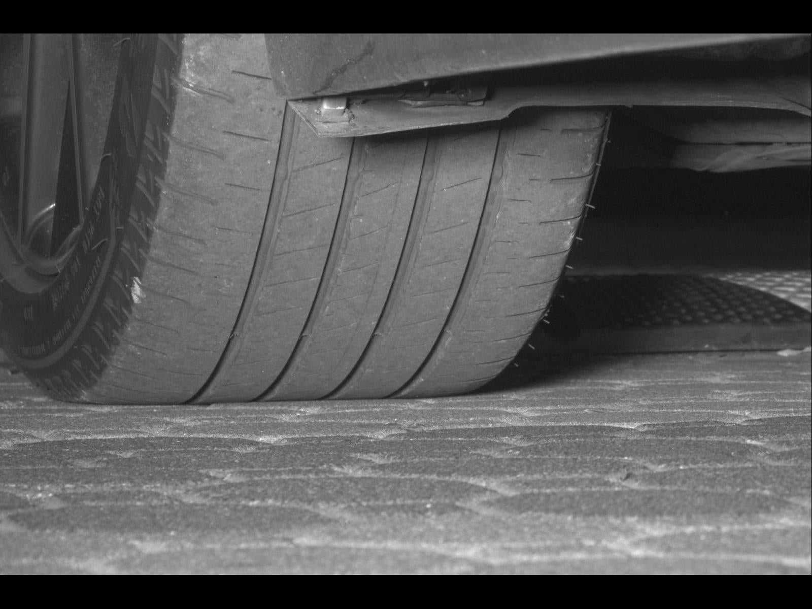 2021 Toyota Camry SE Auto (SE)