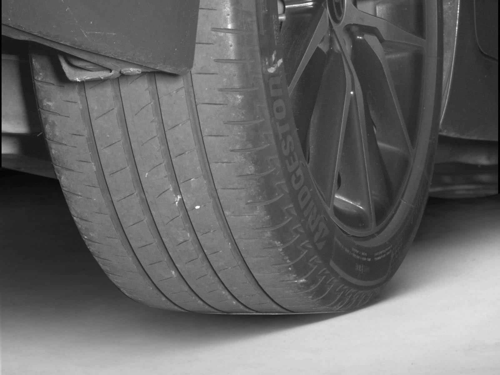 2021 Toyota Camry SE Auto (SE)