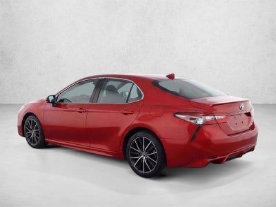 2021 Toyota Camry SE Auto (SE)