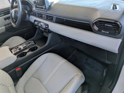 2023 Honda Pilot LX AWD