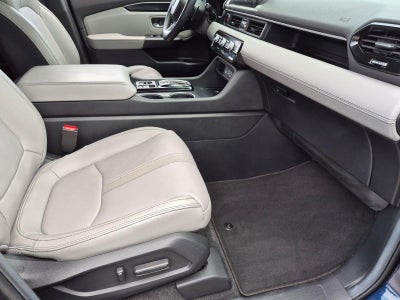 2024 Honda Pilot Touring 2WD