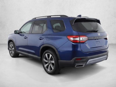 2024 Honda Pilot Touring 2WD