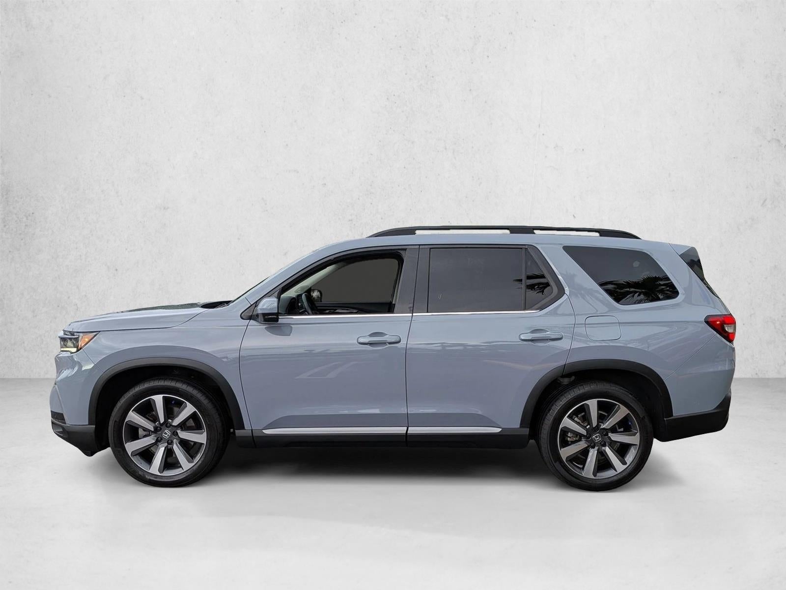 2023 Honda Pilot Touring 2WD