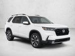 2024 Honda Pilot Touring 2WD