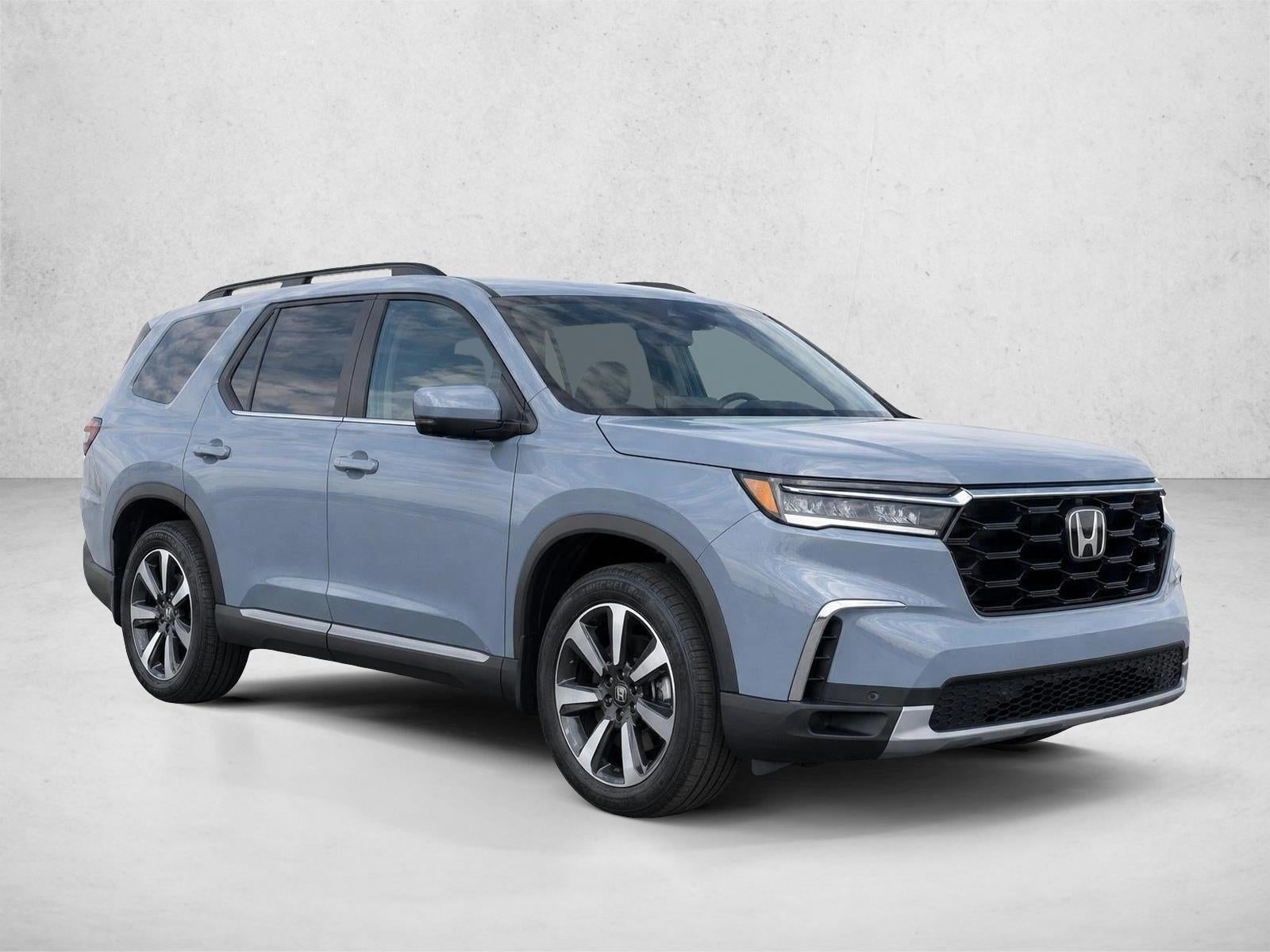 2023 Honda Pilot Touring 2WD