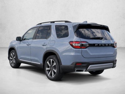 2023 Honda Pilot Touring 2WD